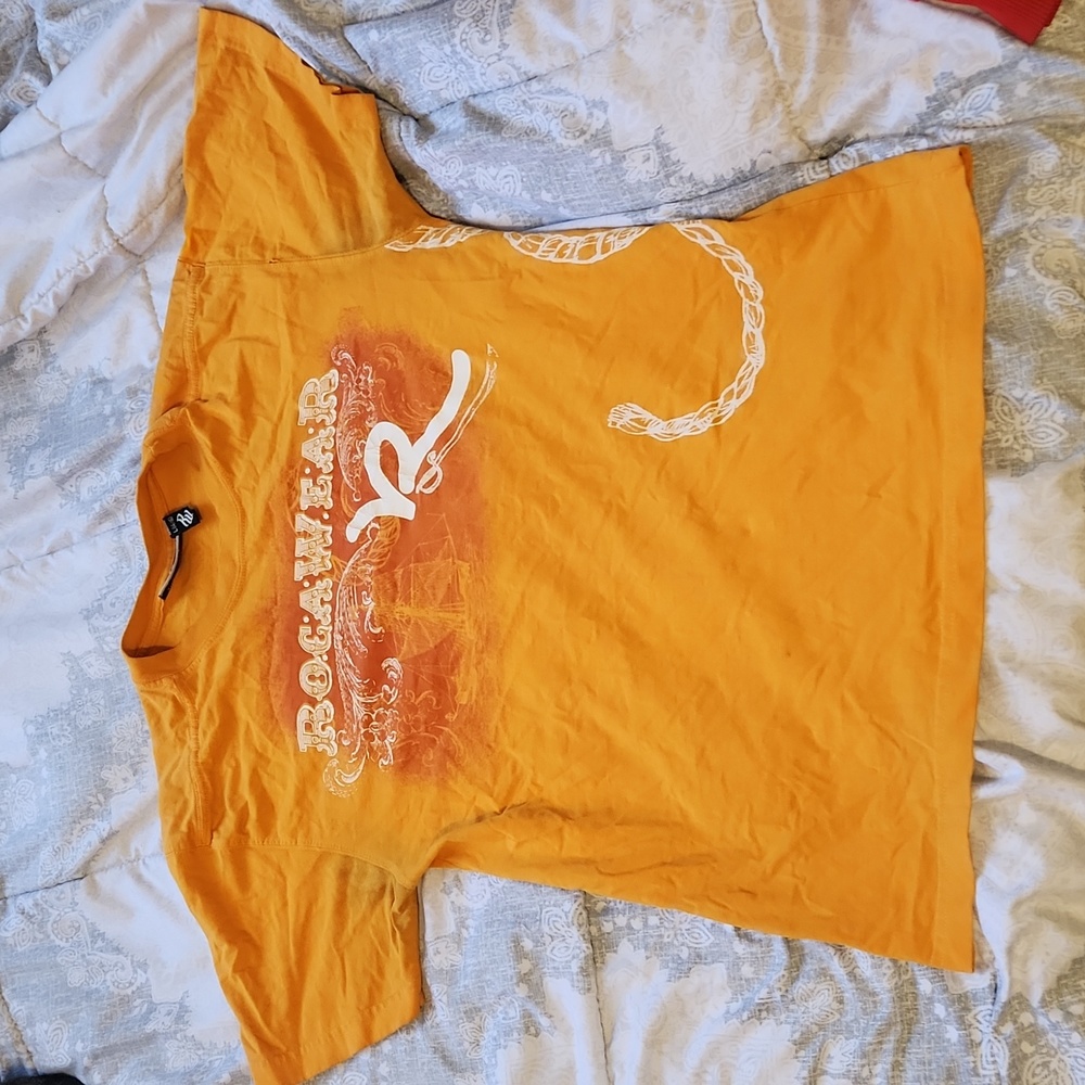 Rocawear Orange Spellout Logo Crewneck T-Shirt Vintage Y2K
